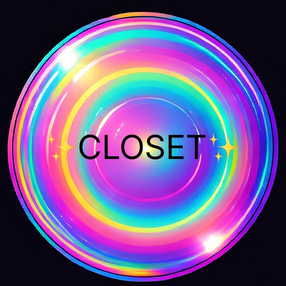 Welcome to my closet!